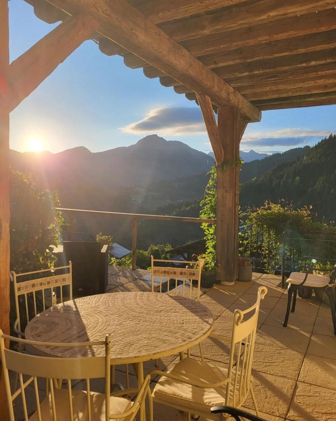 'Petite Ferme Les Bouts' Apartment, Sleeps 6, Nr Morzine La Cote d'Arbroz Exterior foto
